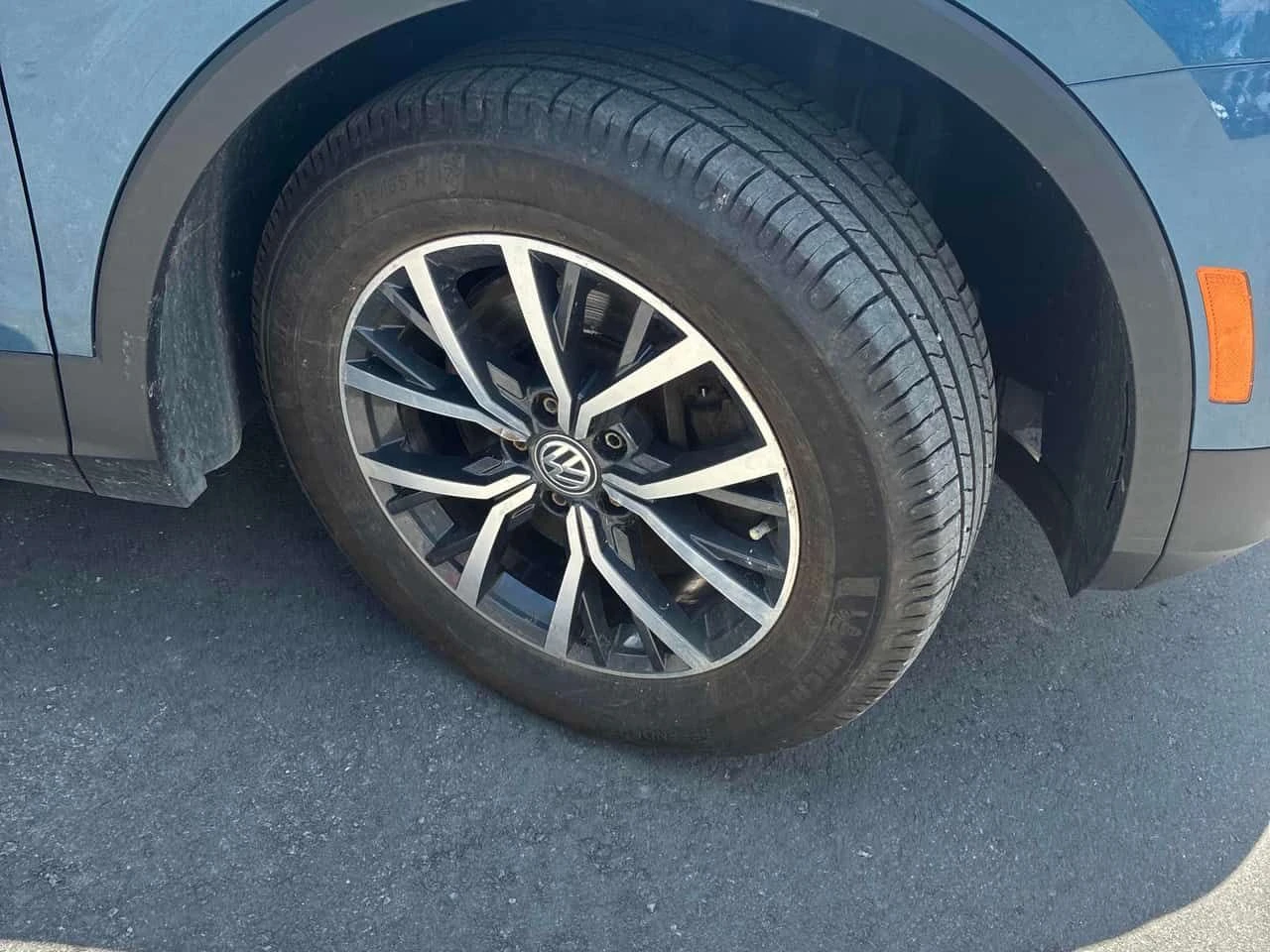 VW Tiguan * Comfortline * ГЛАВНО ПРЕДСТАВИТЕЛСТВО* , снимка 6 - Автомобили и джипове - 54942034
