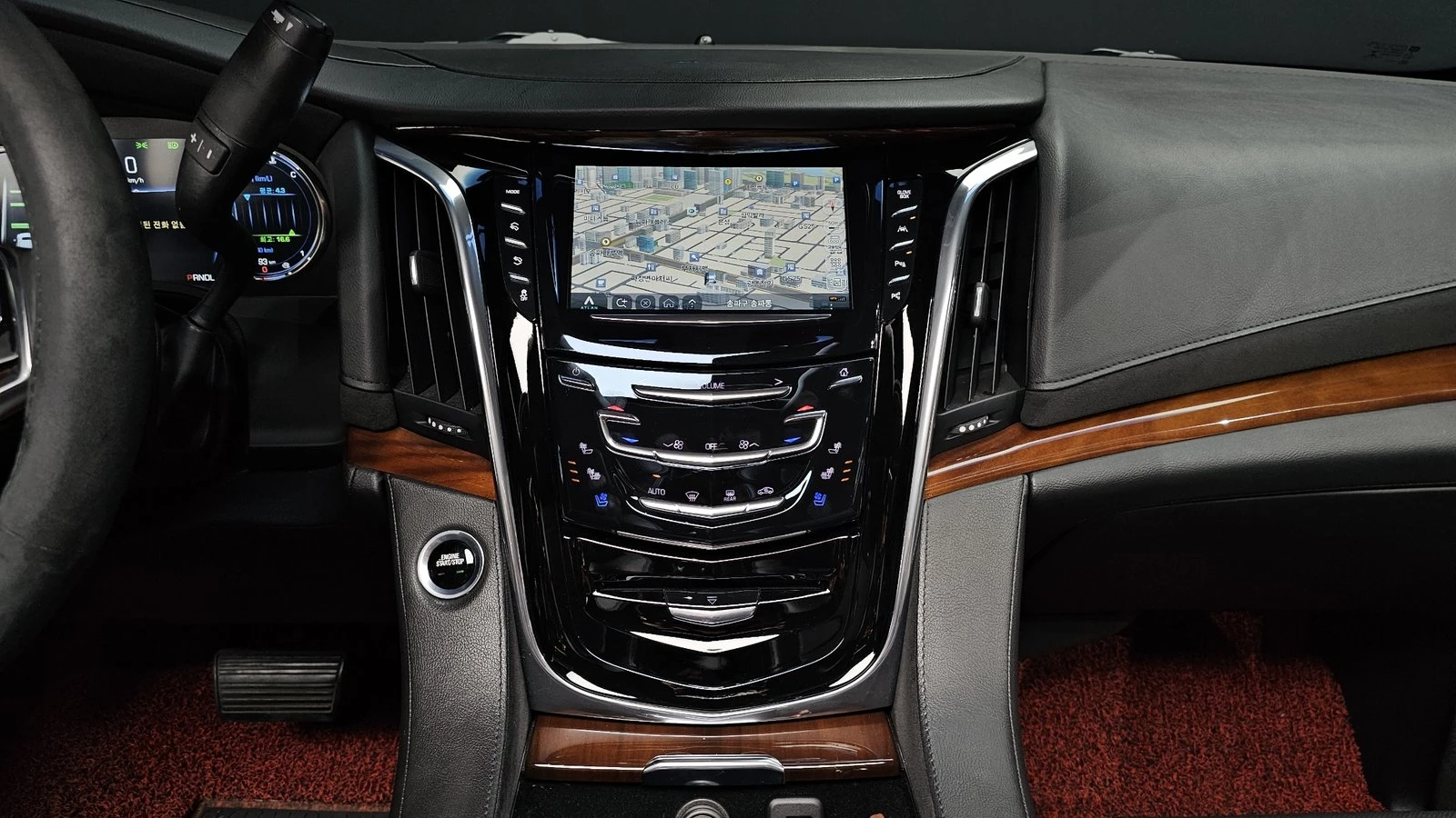 Cadillac Escalade 6.2* ЛЮК* HUD* 360* ПОДГРЕВ ВОЛАН* КРАЙНА ЦЕНА, снимка 14 - Автомобили и джипове - 55386512