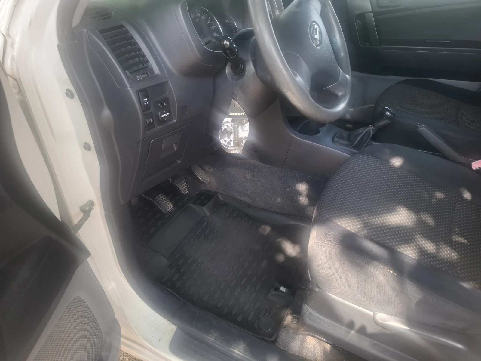 Daihatsu Terios, снимка 7 - Автомобили и джипове - 55674853