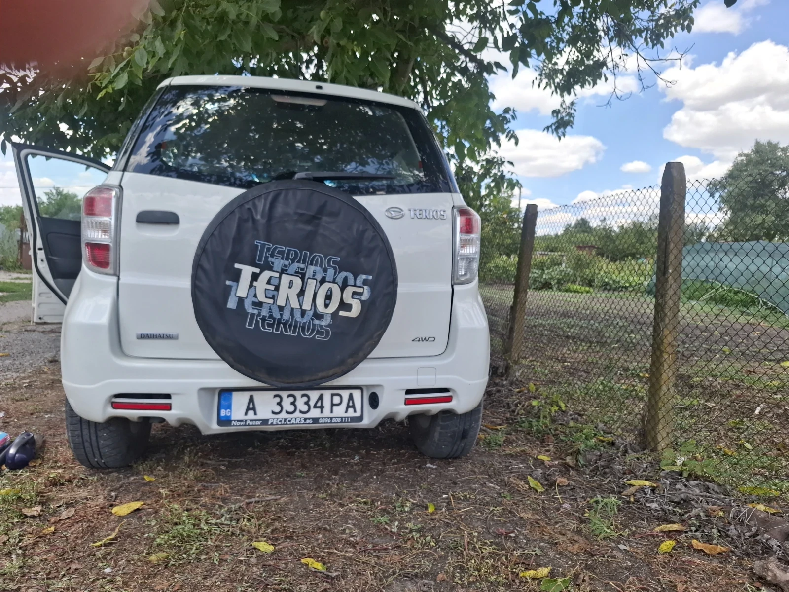 Daihatsu Terios, снимка 9 - Автомобили и джипове - 55674853