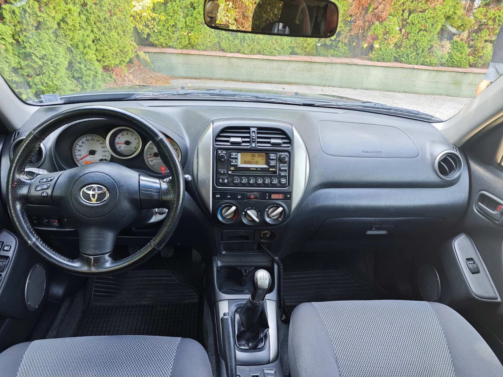 Toyota Rav4, снимка 9 - Автомобили и джипове - 55803624