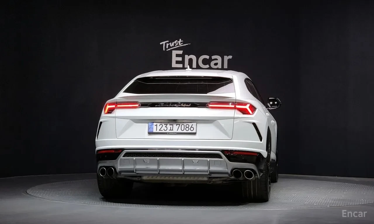Lamborghini Urus  4.0 V8 , снимка 4 - Автомобили и джипове - 55879576
