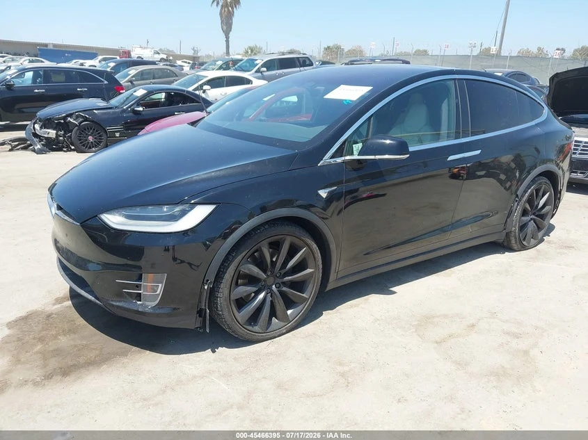Tesla Model X Long Range Dual Motor All-Wheel Drive/Long Range P, снимка 2 - Автомобили и джипове - 55893617