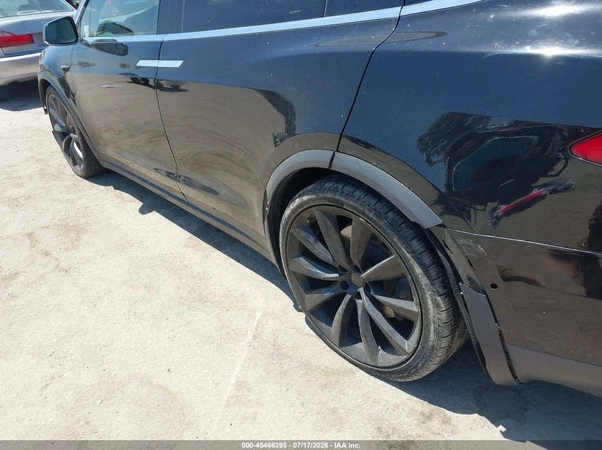 Tesla Model X Long Range Dual Motor All-Wheel Drive/Long Range P, снимка 6 - Автомобили и джипове - 55893617