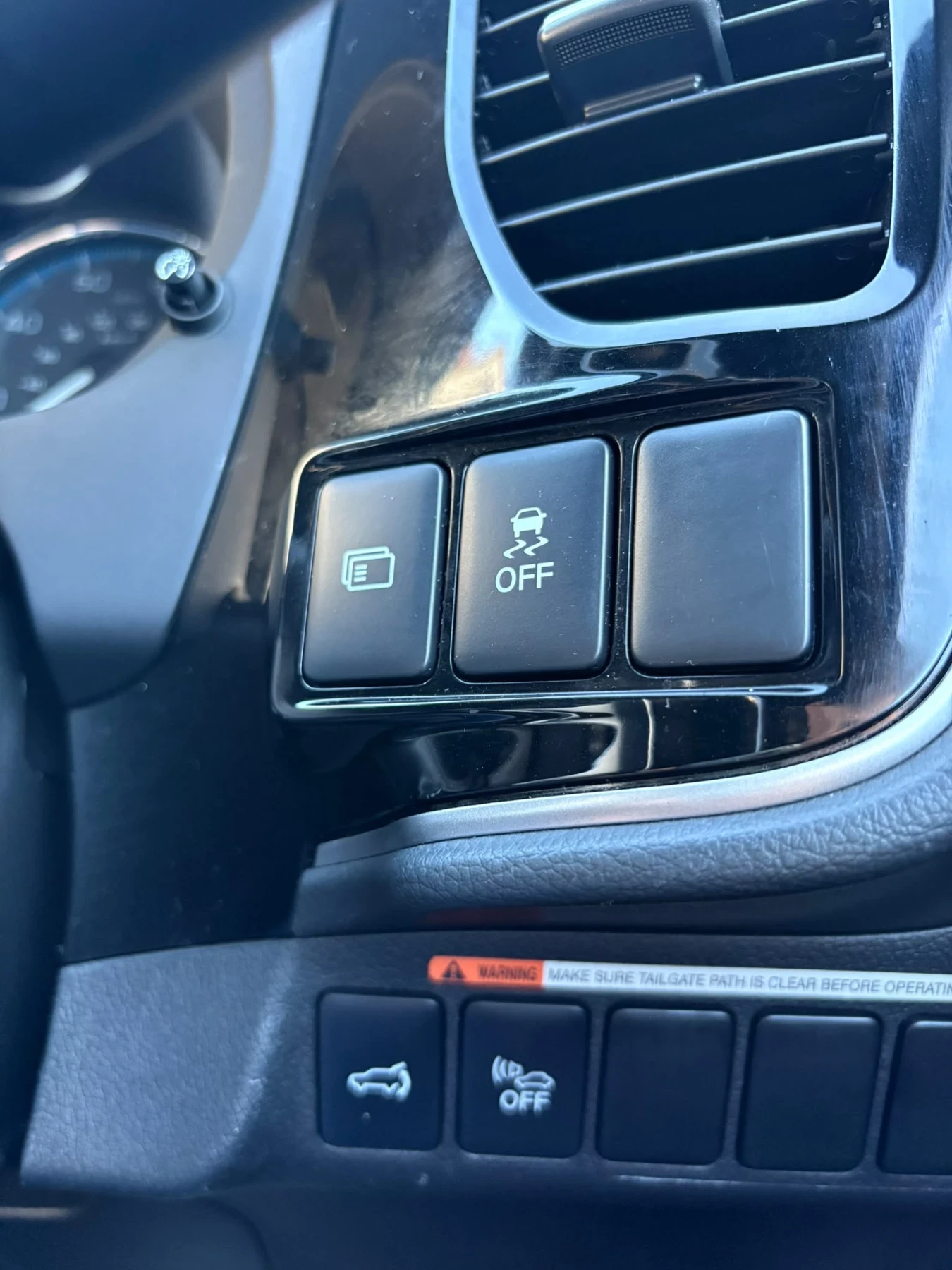 Mitsubishi Outlander, снимка 5 - Автомобили и джипове - 56152015