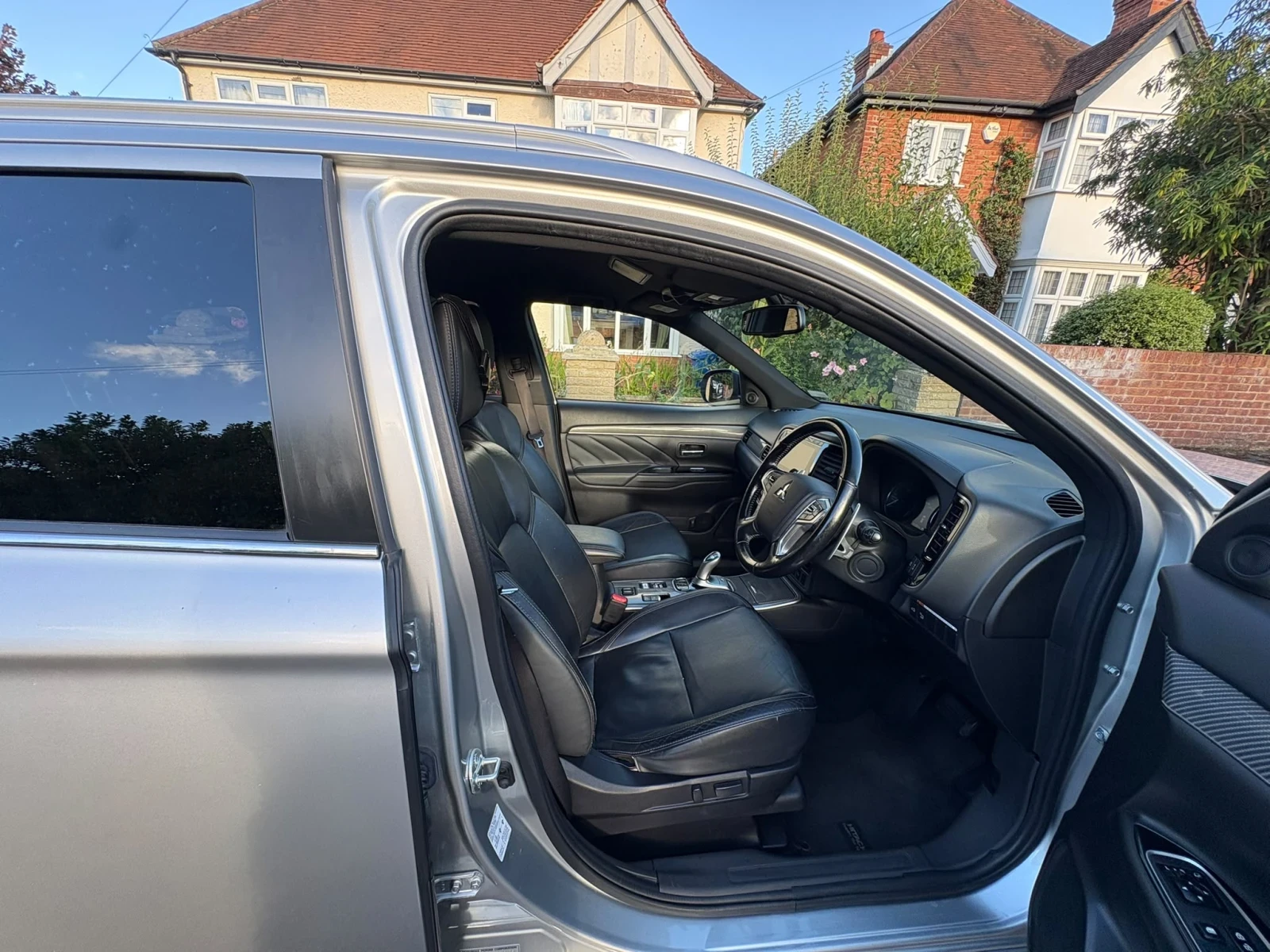 Mitsubishi Outlander, снимка 7 - Автомобили и джипове - 56152015