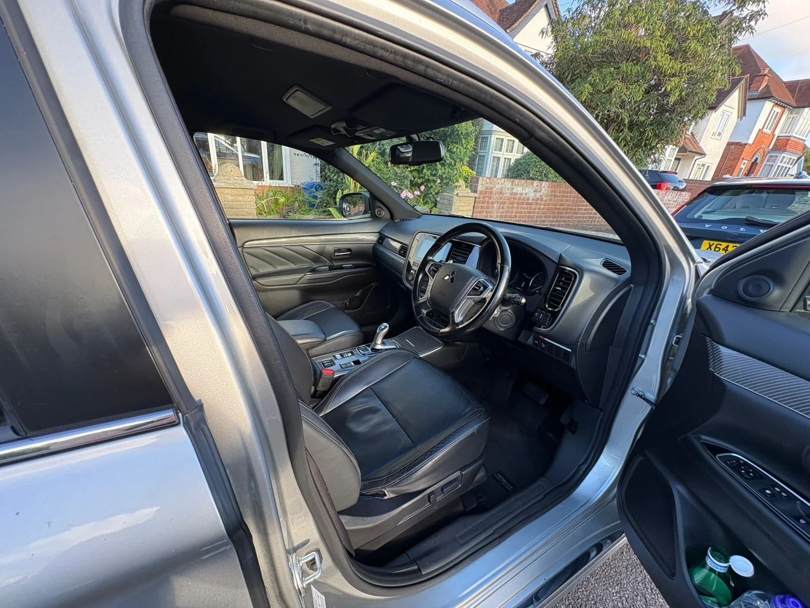 Mitsubishi Outlander, снимка 8 - Автомобили и джипове - 56152015