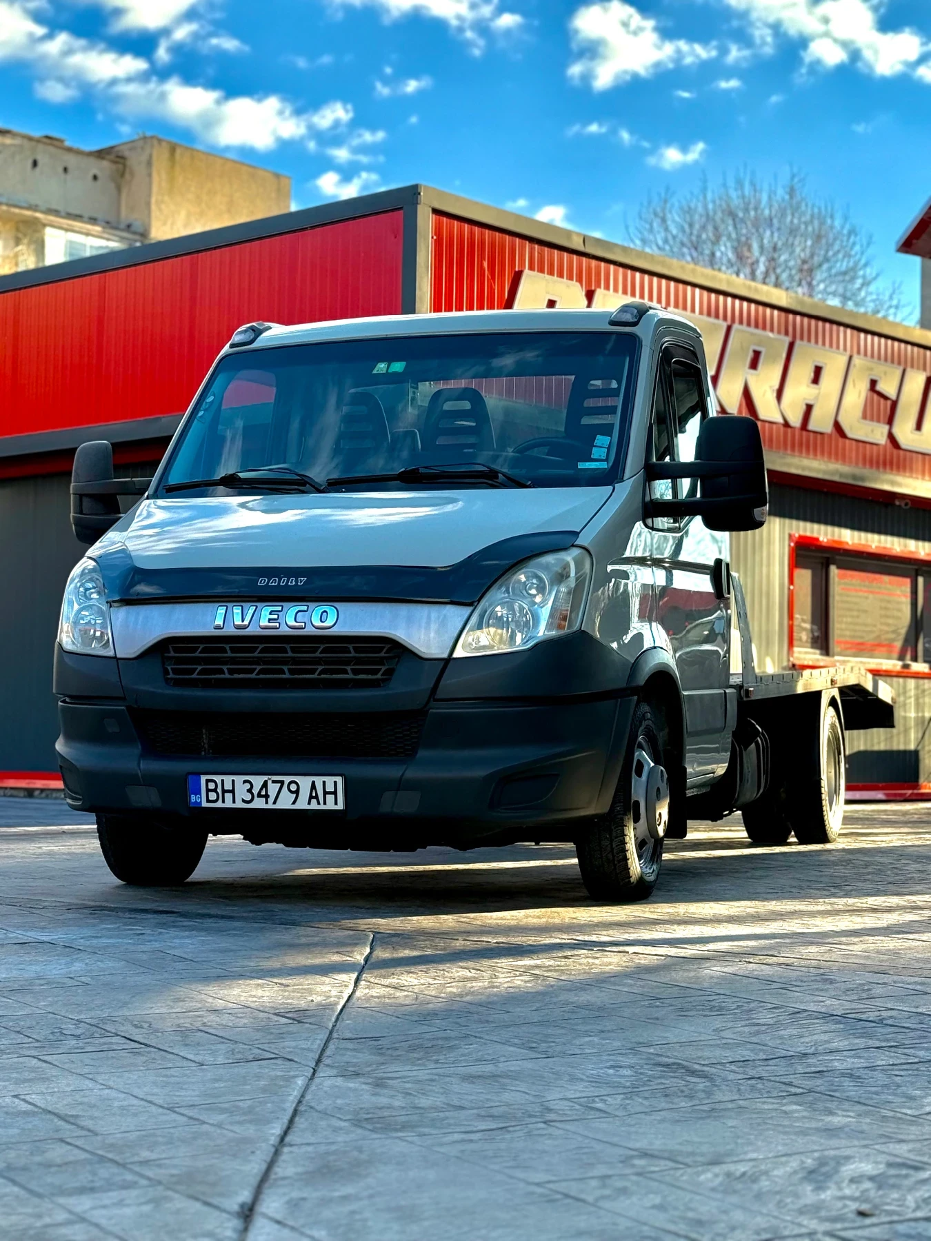 Iveco 35c17 35S17* ДВОЙНА ГУМА* ЛЕБЕДКА* ВЪЗ.ВЪЗГЛАВ.* , снимка 1
