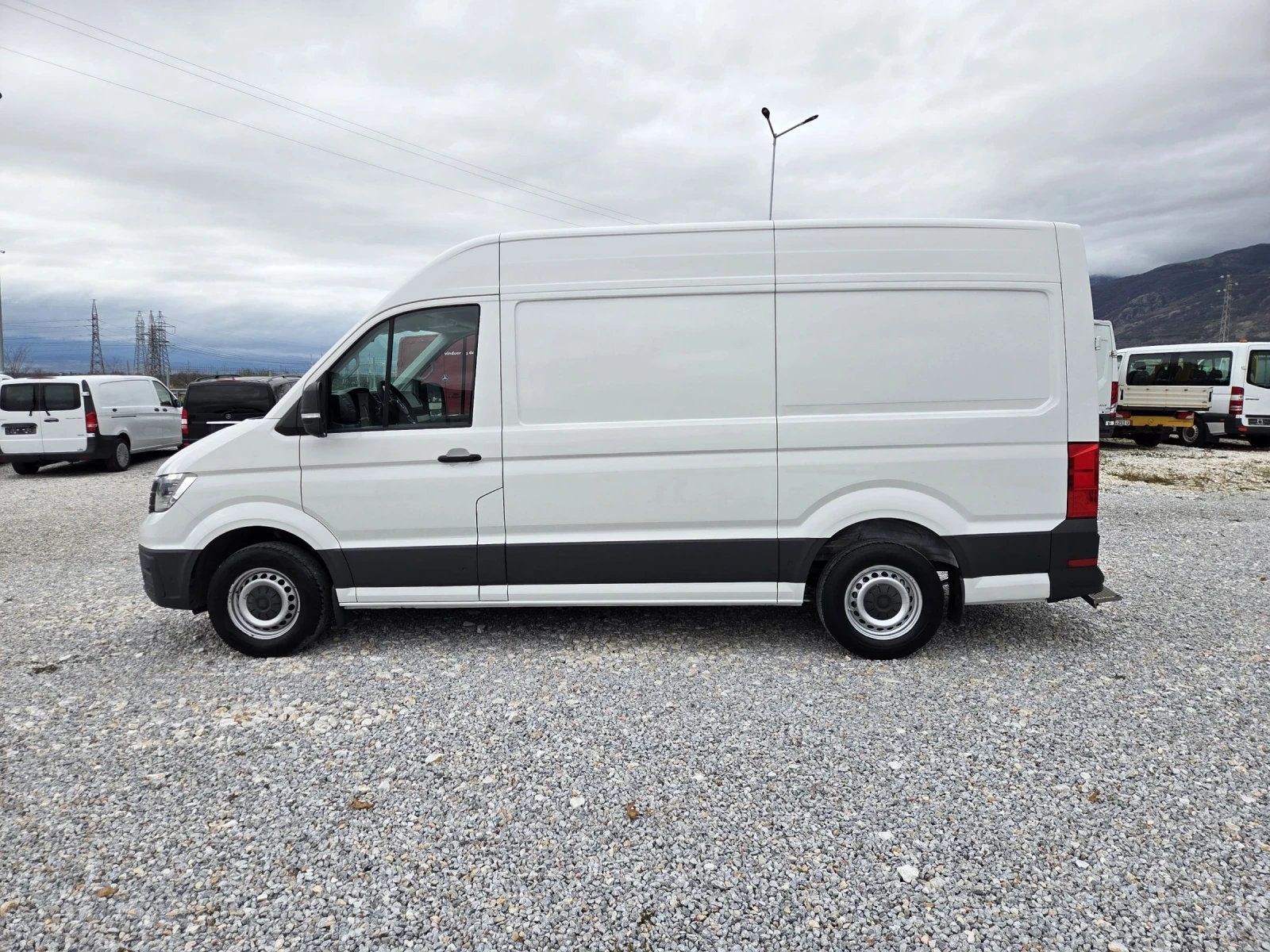 VW Crafter 2.0 TDI, LED, Климатроник, Печка, Автомат, Нави - изображение 2