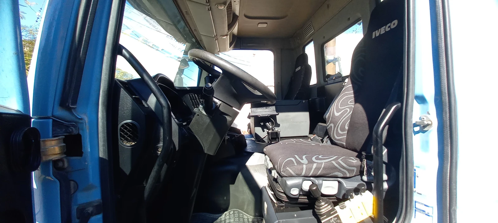 Iveco Trakker 340 T 45, снимка 9 - Камиони - 55119931