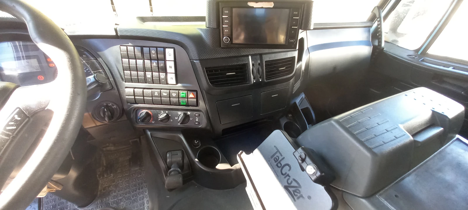 Iveco Trakker 340 T 45, снимка 17 - Камиони - 55119931