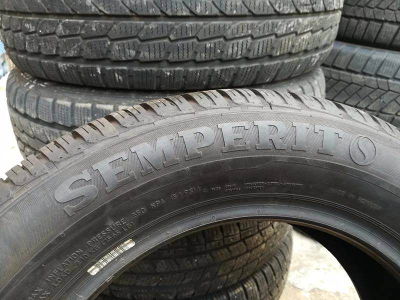 Гуми Зимни 205/60R16, снимка 3 - Гуми и джанти - 19551823