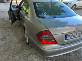 Mercedes-Benz E 320 Редовият мотор, снимка 4