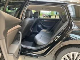 Skoda Superb 2.0 TDI 4x4 L&K COMBI HEAD-UP MATRIX-LED CANTON , снимка 11