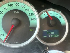 Toyota Corolla verso, снимка 10