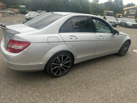 Mercedes-Benz C 220 2, 2 CDi Седан , снимка 3