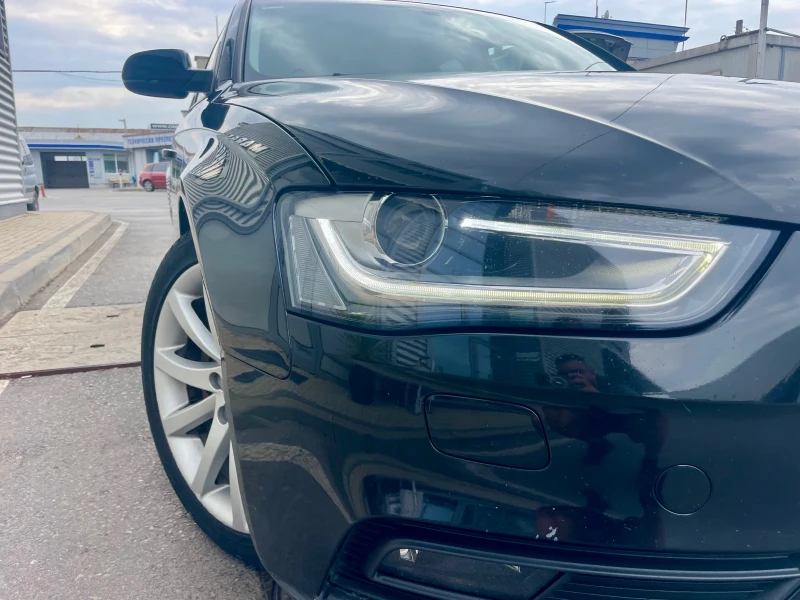 Audi A4 Avant+ 3.0TDI+ quattro+ Navi+ S-line+ Xenon, снимка 8 - Автомобили и джипове - 42848126