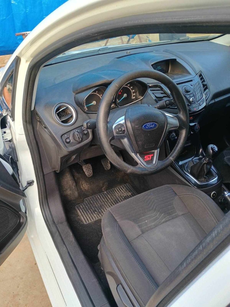 Ford Fiesta 1.4, газ-бензин.Титаниум!, снимка 12 - Автомобили и джипове - 46060138