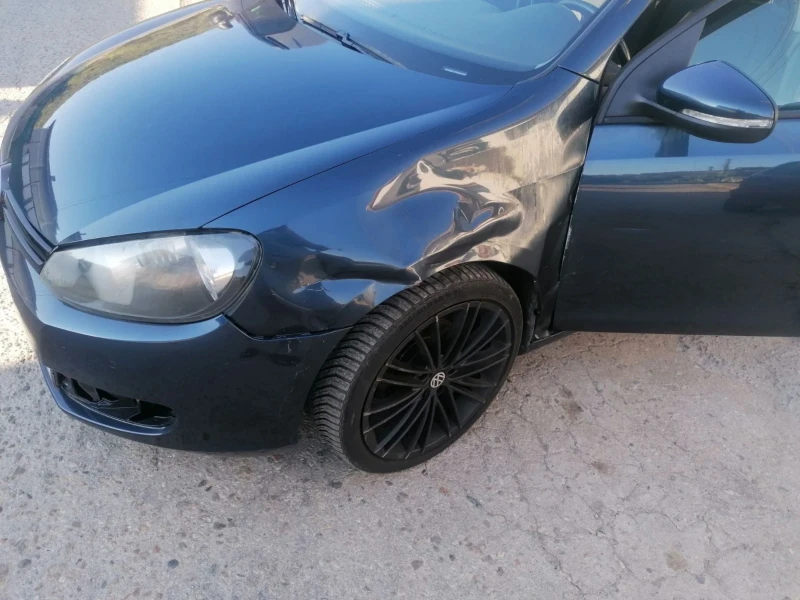 VW Golf 2000 TDI, снимка 3 - Автомобили и джипове - 46913418