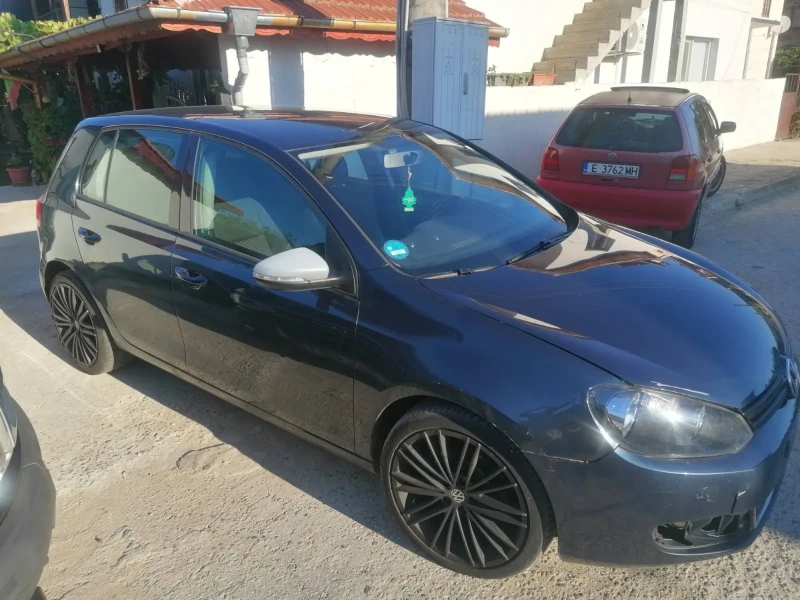 VW Golf 2000 TDI, снимка 2 - Автомобили и джипове - 46913418