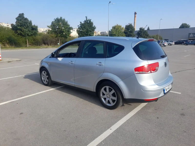 Seat Altea Xl 1.6 TDI, снимка 4 - Автомобили и джипове - 47028362