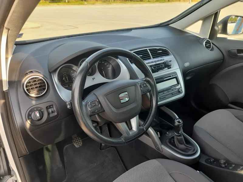 Seat Altea Xl 1.6 TDI, снимка 10 - Автомобили и джипове - 47028362