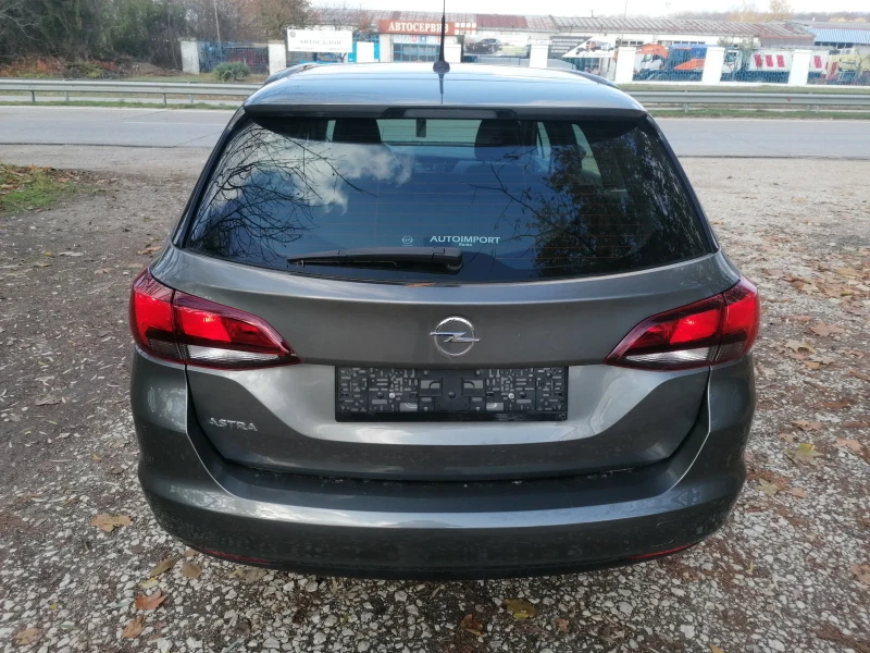 Opel Astra 1.4 100kc 21000km, снимка 6 - Автомобили и джипове - 47437435