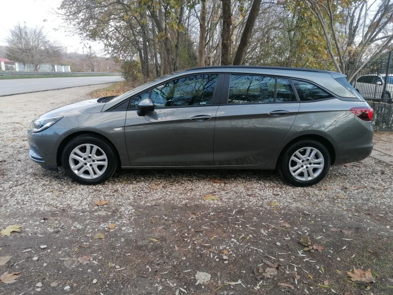 Opel Astra 1.4 100kc 21000km, снимка 4 - Автомобили и джипове - 47437435