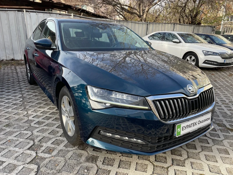 Skoda Superb 2.0TDI 7DSG , снимка 2 - Автомобили и джипове - 48040528