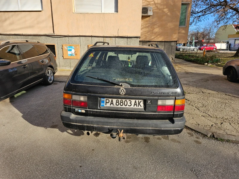 VW Passat, снимка 2 - Автомобили и джипове - 48867778