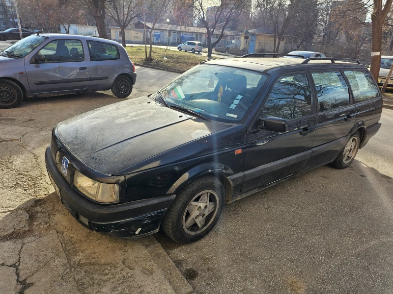 VW Passat, снимка 4 - Автомобили и джипове - 48867778