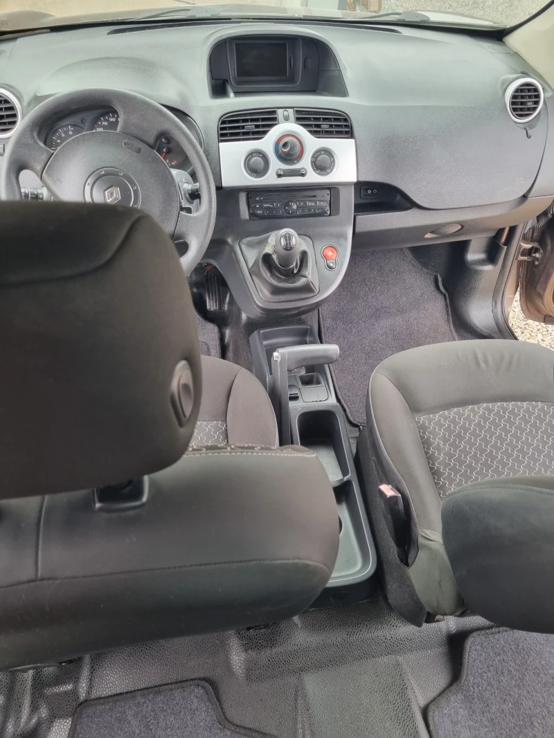 Renault Kangoo 1.5dci , снимка 8 - Автомобили и джипове - 49190753