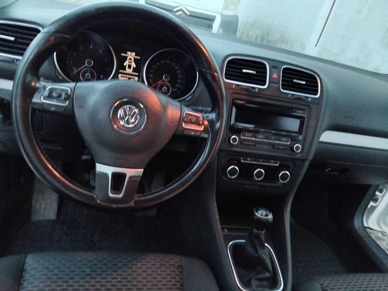 VW Golf 6, снимка 10 - Автомобили и джипове - 52540382