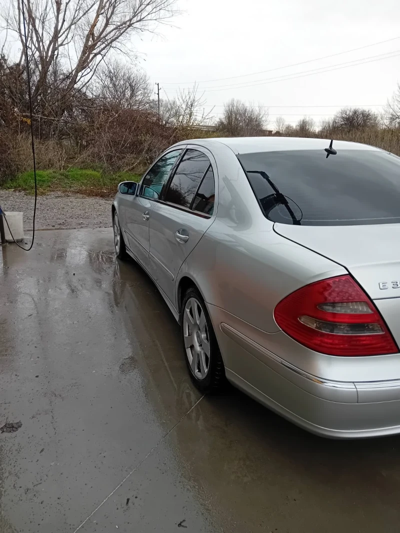 Mercedes-Benz E 320 ., снимка 6 - Автомобили и джипове - 52627233