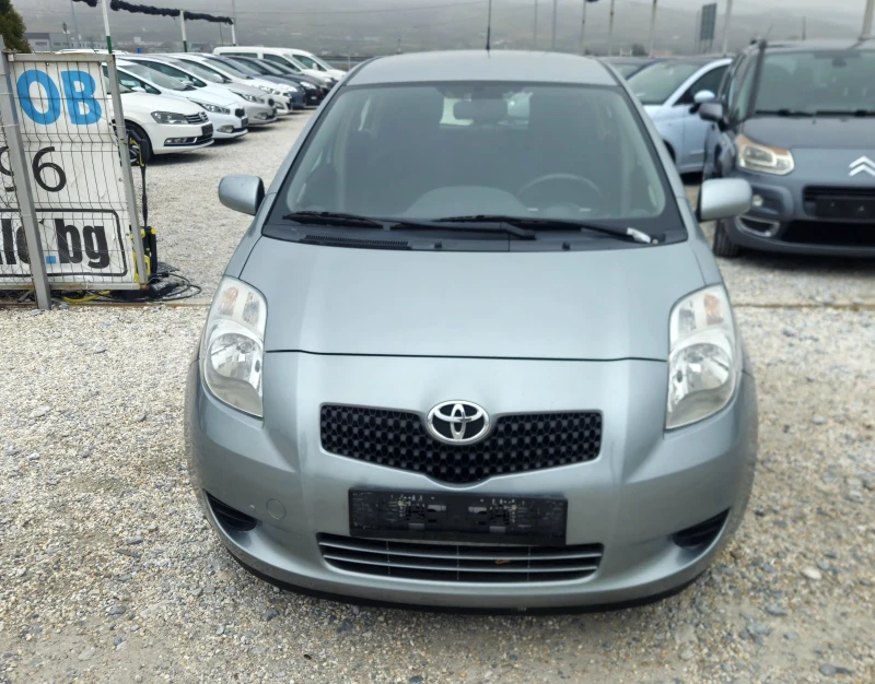 Toyota Yaris 1.4.D4D.90кс.ТОП състояние, снимка 2 - Автомобили и джипове - 53179674