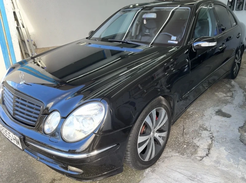 Mercedes-Benz E 270, снимка 5 - Автомобили и джипове - 53373908