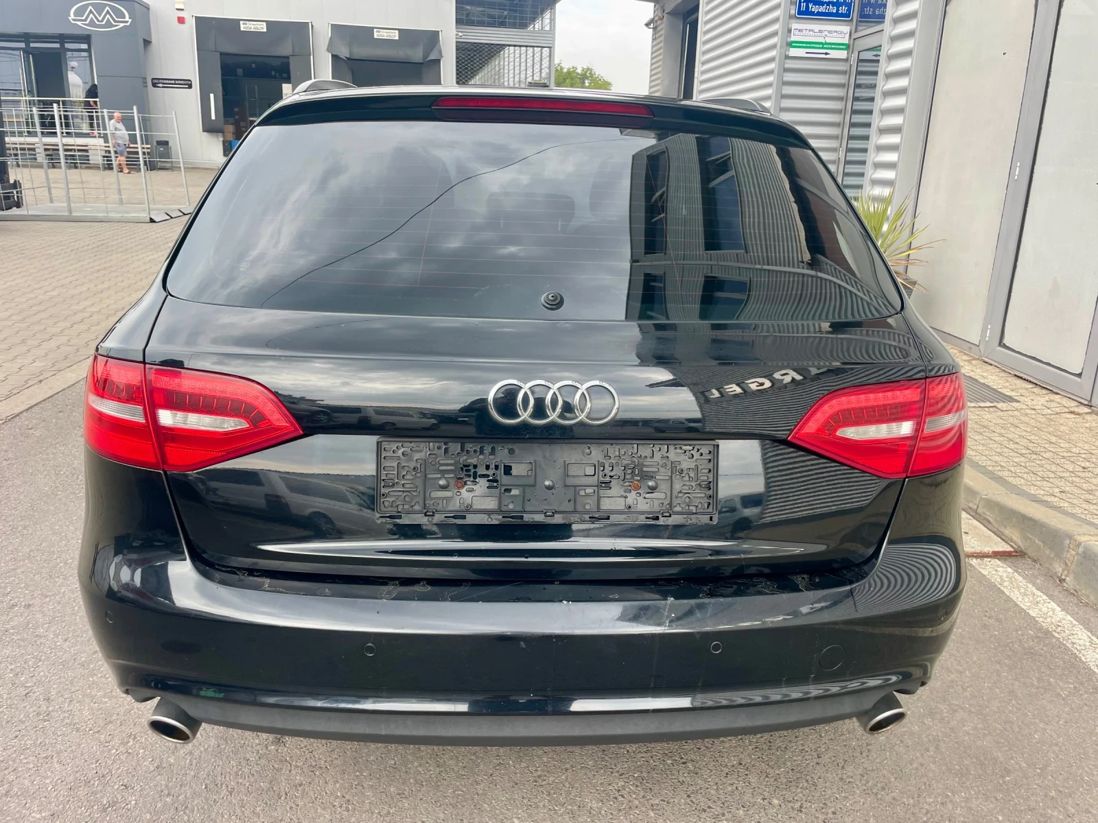 Audi A4 Avant+ 3.0TDI+ quattro+ Navi+ S-line+ Xenon - изображение 4