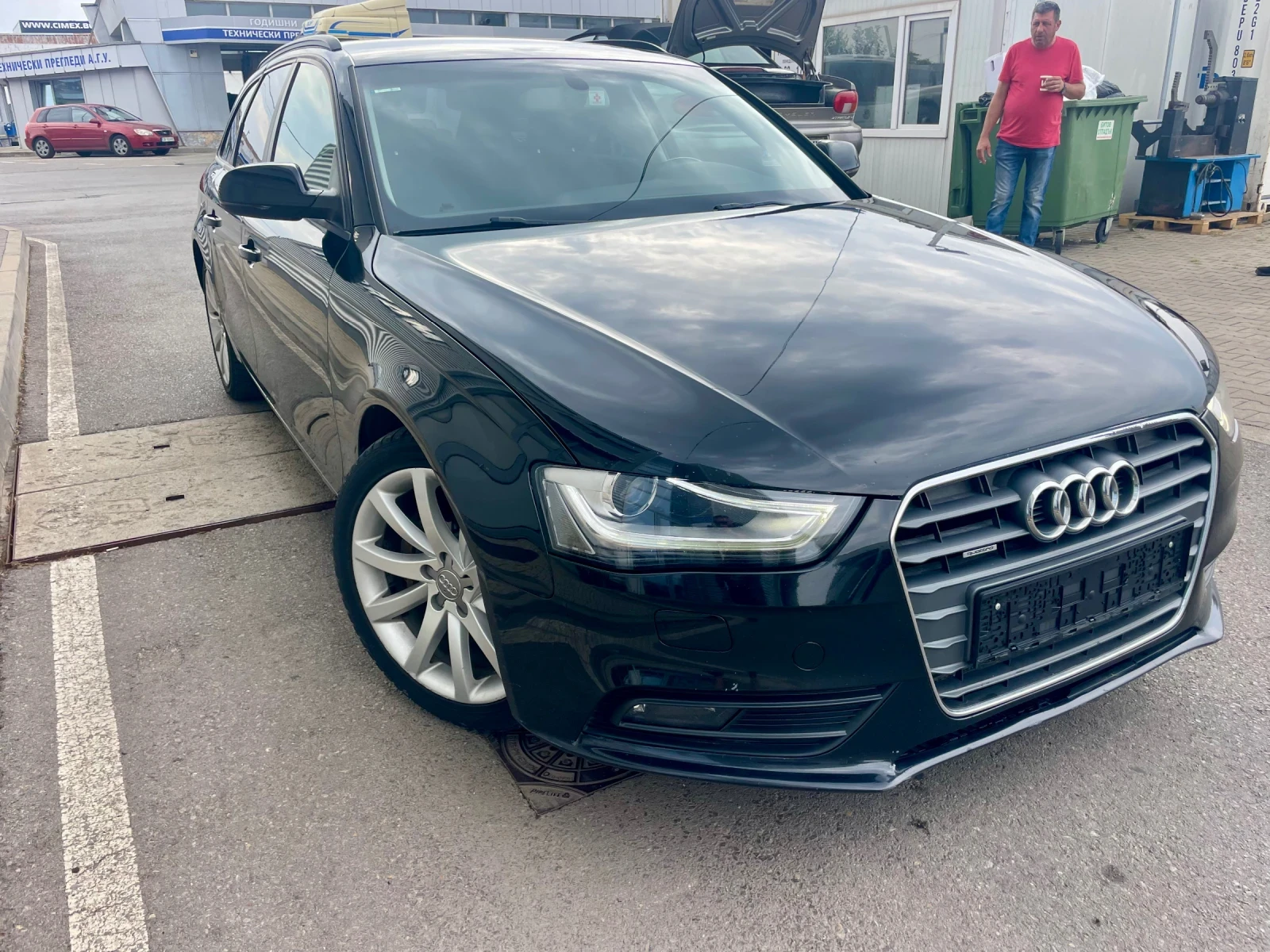 Audi A4 Avant+ 3.0TDI+ quattro+ Navi+ S-line+ Xenon - изображение 6