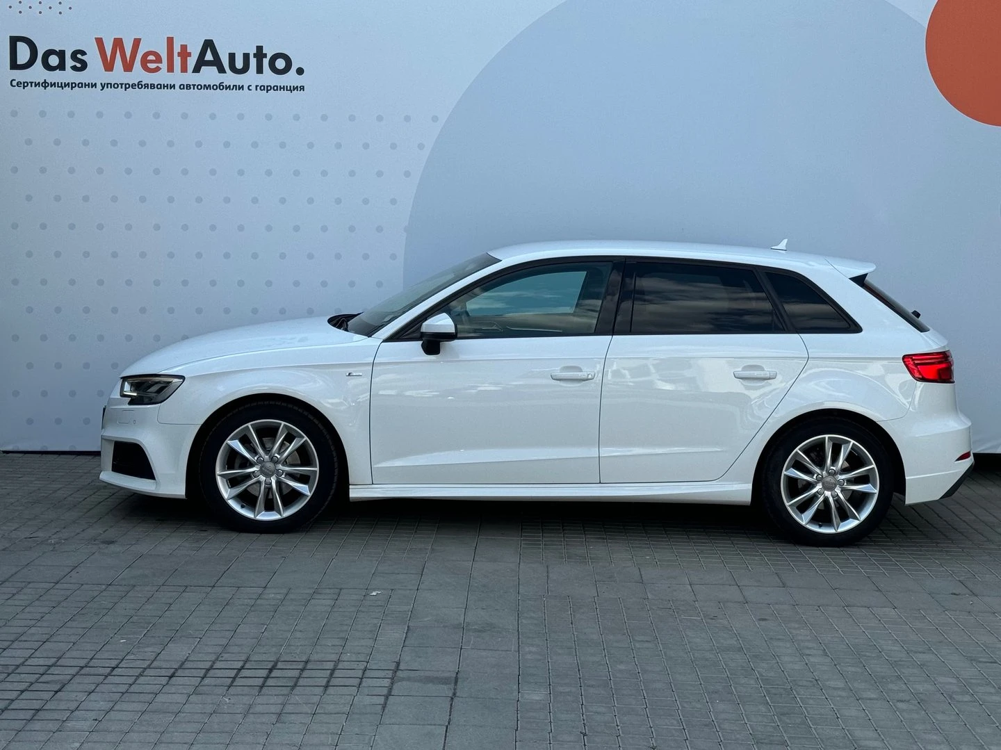 Audi A3 Sport 30 TDI - изображение 4