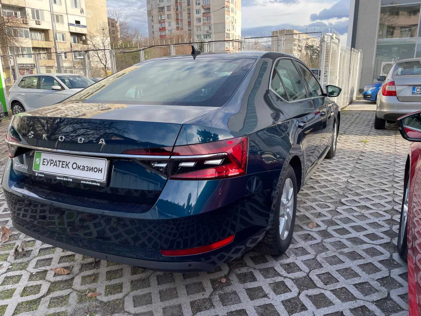 Skoda Superb 2.0TDI 7DSG  - изображение 3