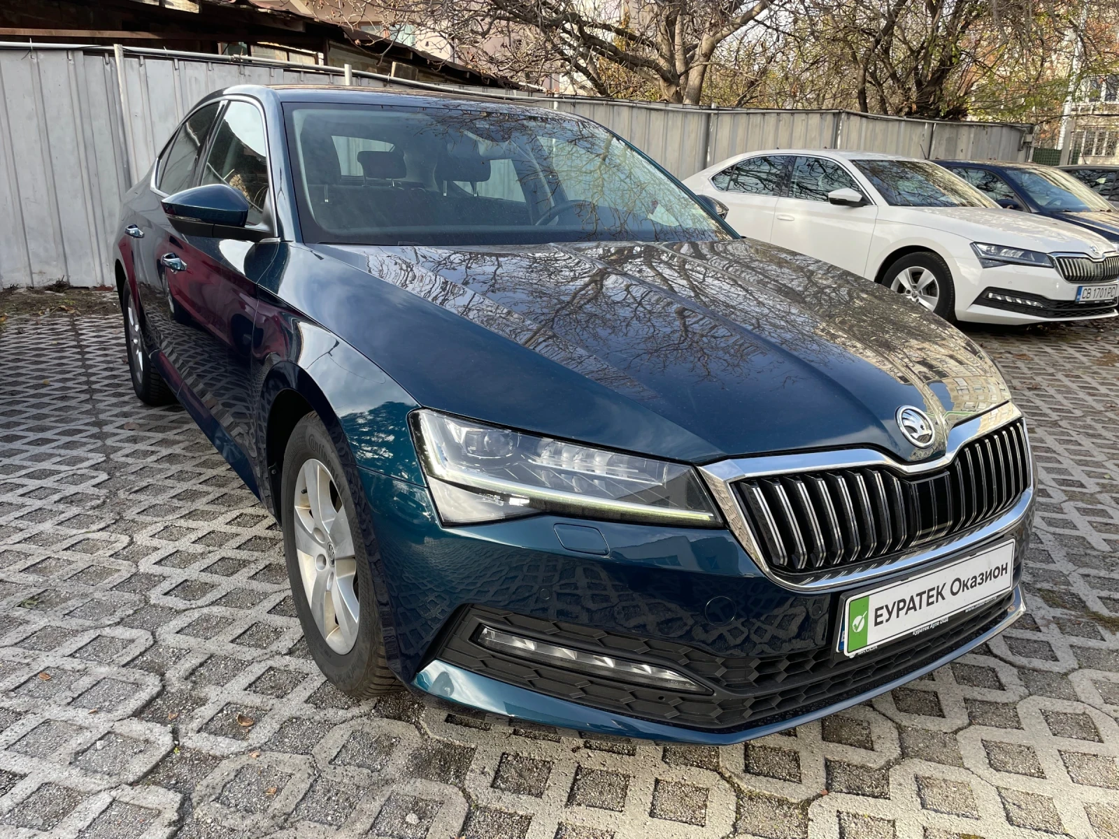 Skoda Superb 2.0TDI 7DSG  - изображение 2