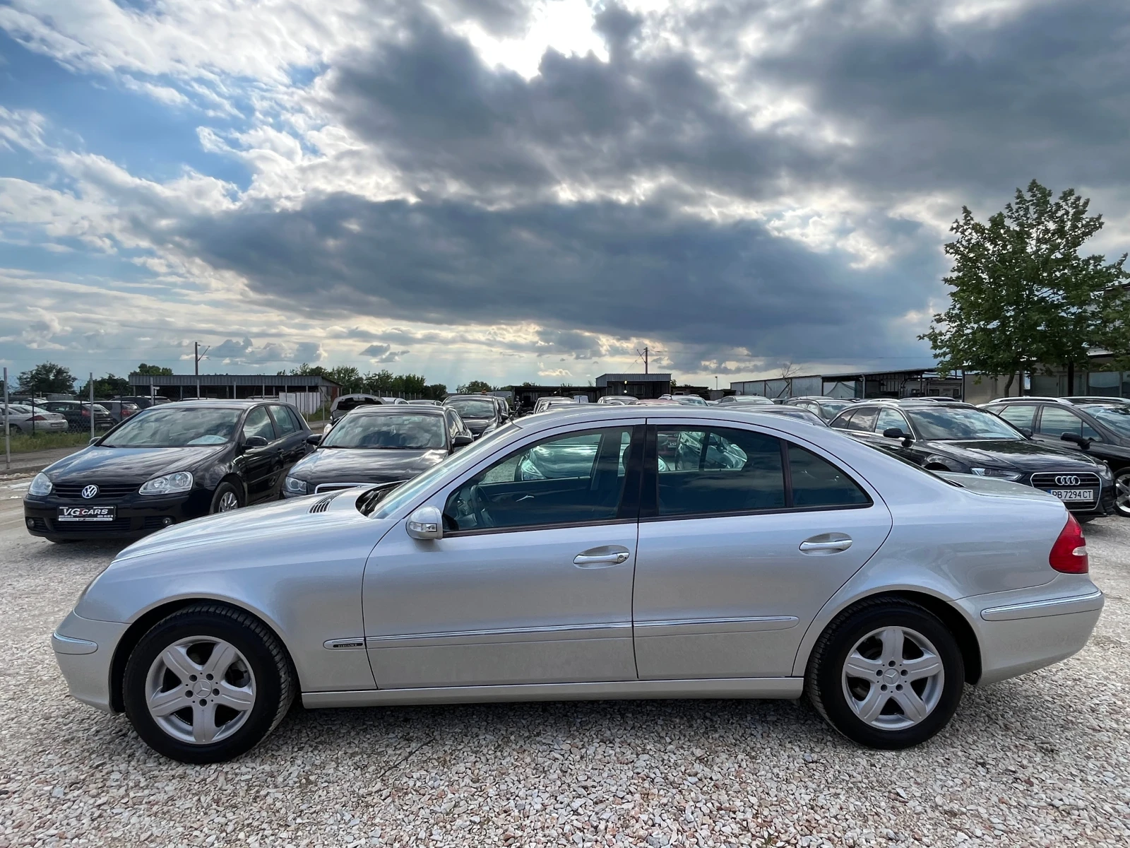 Mercedes-Benz E 200 2.0 i, 163ck, АВТОМАТИК, ЛИЗИНГ - изображение 4