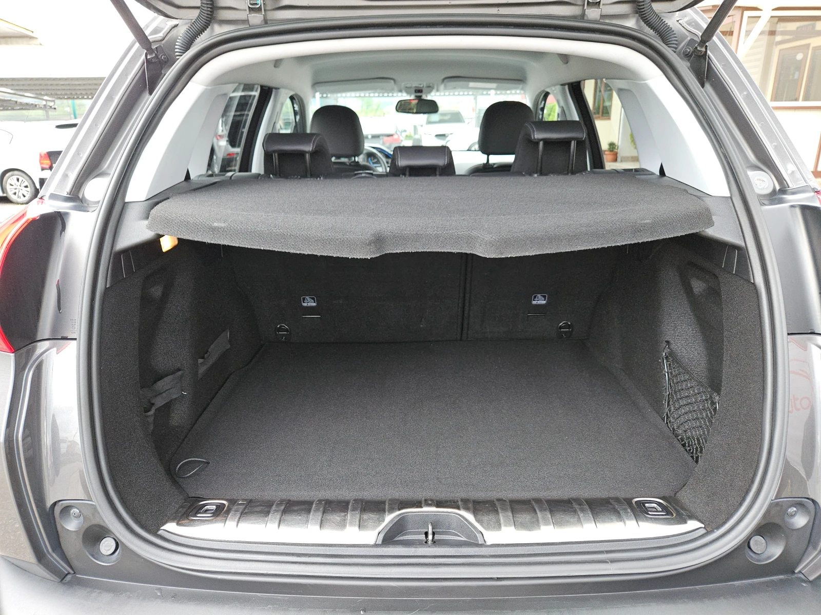 Peugeot 2008 1.6HDI/ALLURE/100k/6ск/LED/NAVI/БЛУТУТ/EURO 6B/ТОП - изображение 4