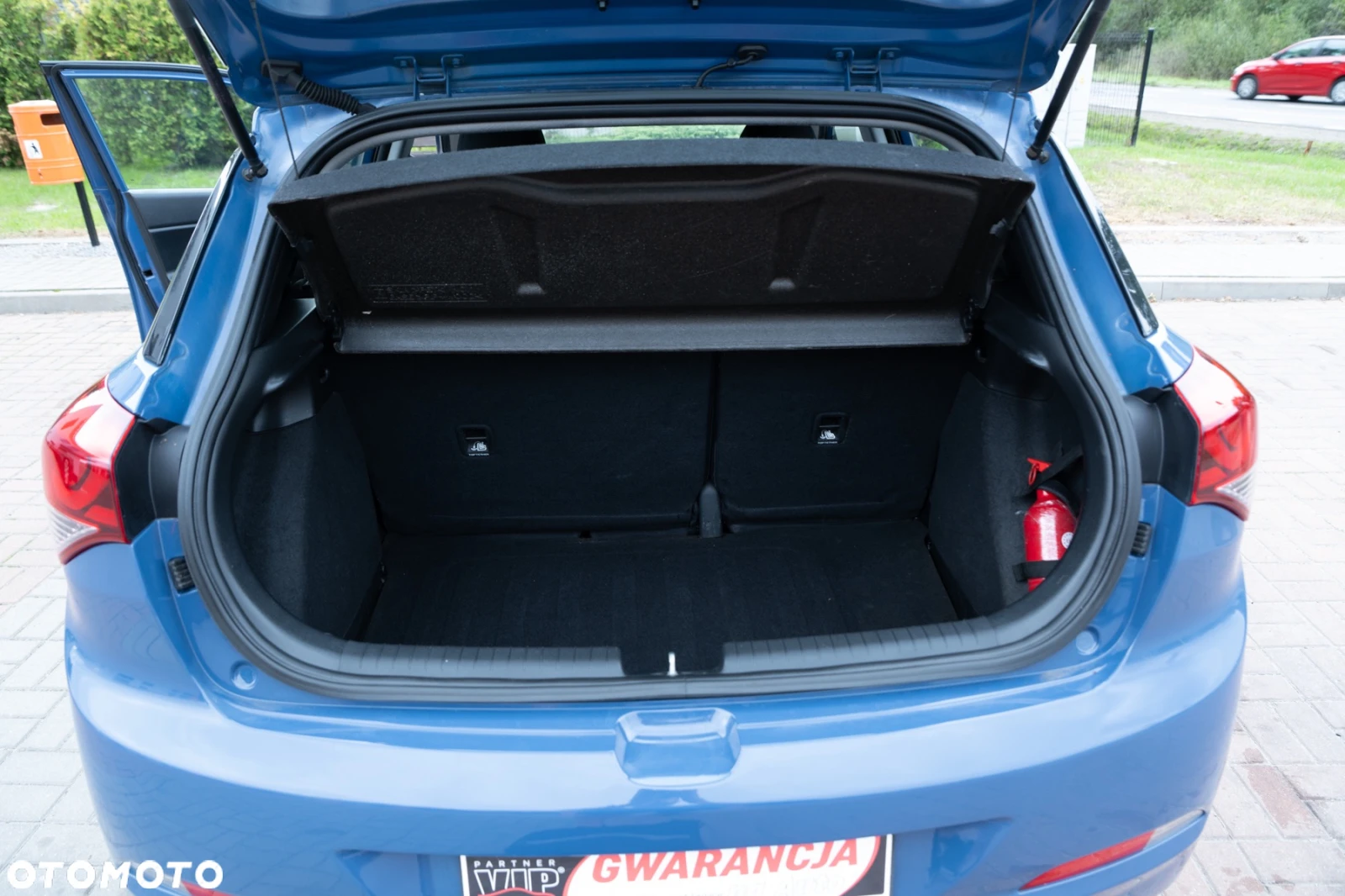 Hyundai I20 1.2.Бензин.газ.евро6 - изображение 9