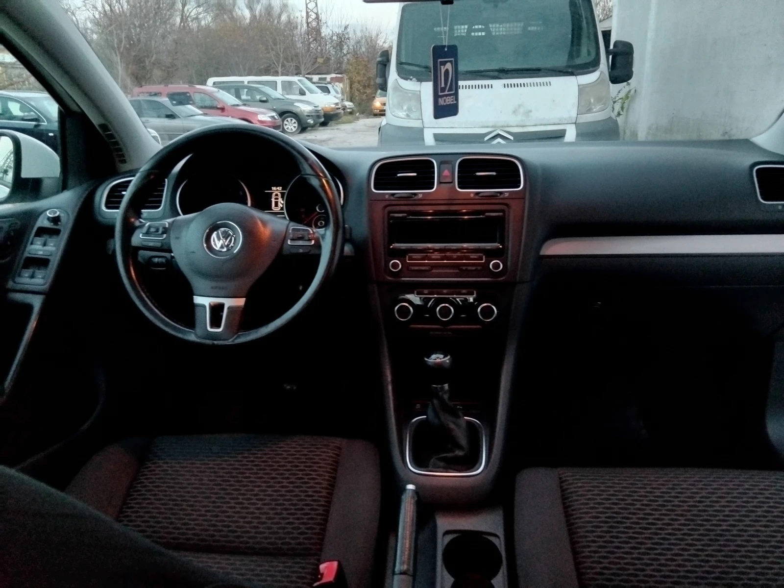 VW Golf 6 - изображение 9