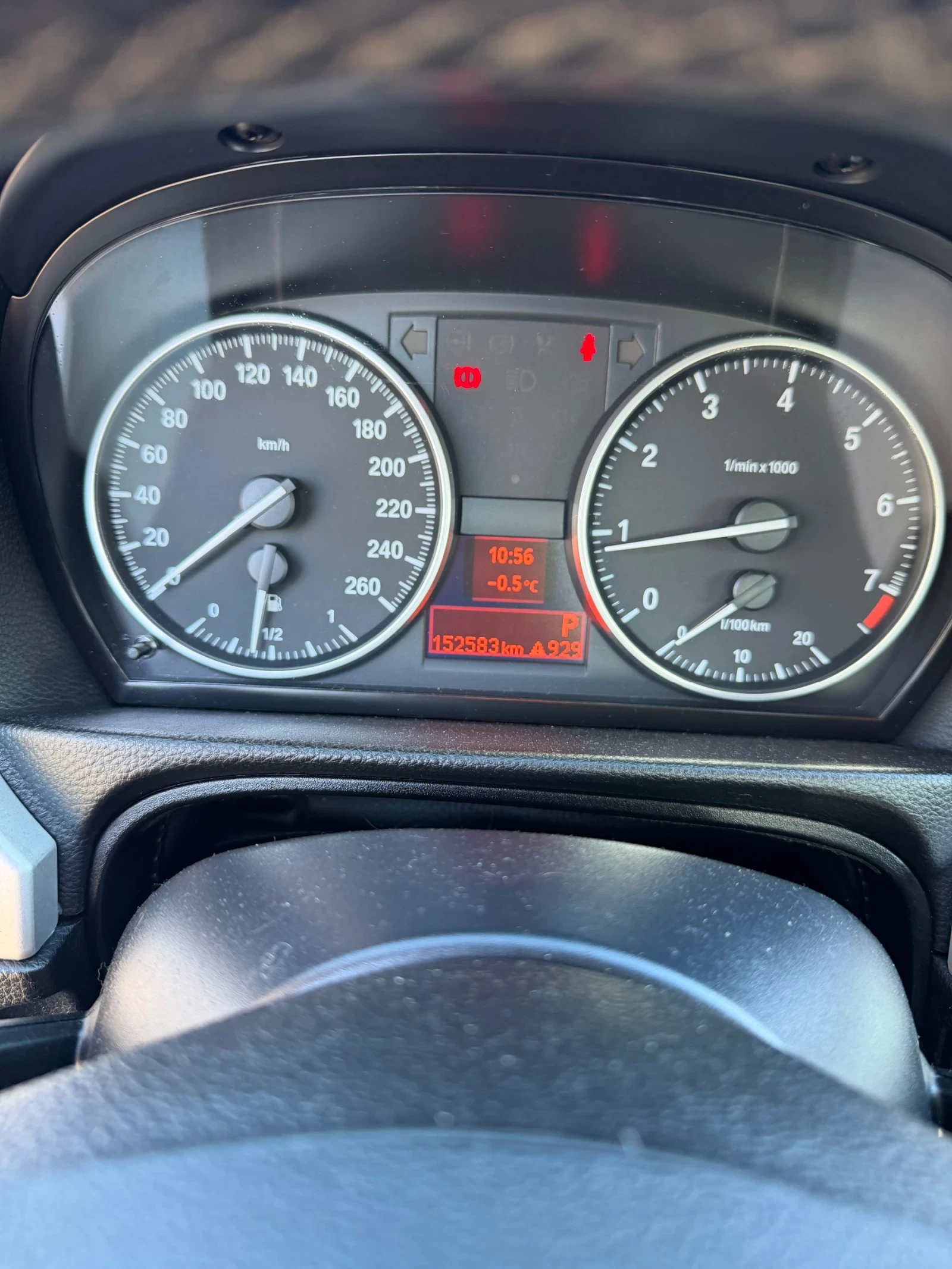 BMW 320  - изображение 8