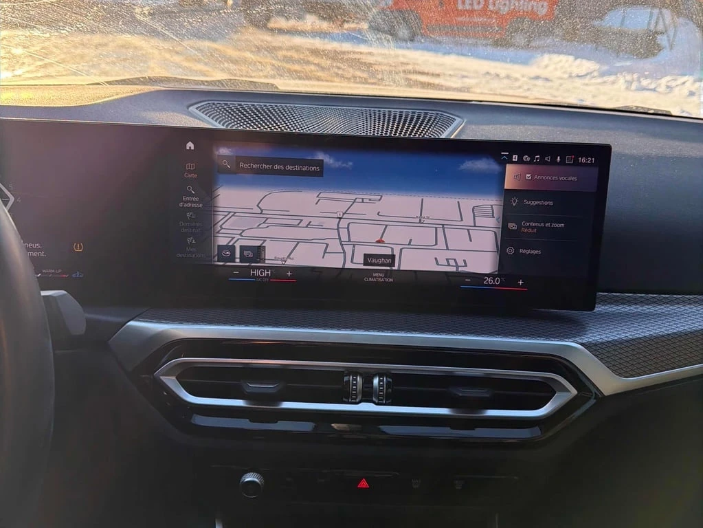 BMW 330 * 330i xDrive * CARFAX * БЕЗ ПЪРВОНАЧАЛНА ВНОСКА - изображение 9