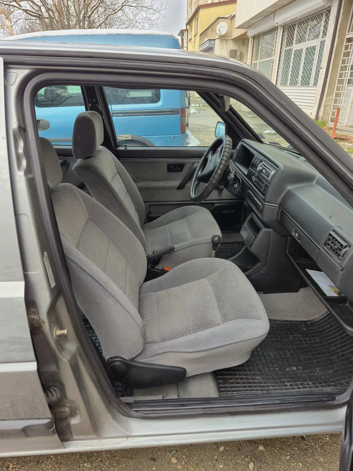 VW Golf, снимка 8 - Автомобили и джипове - 53750408