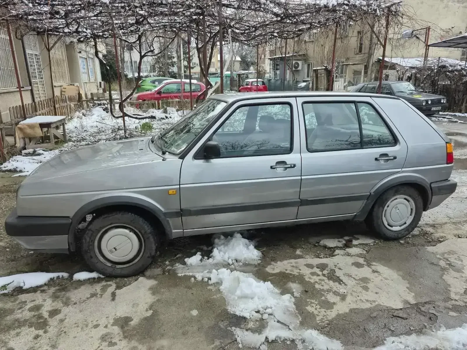 VW Golf, снимка 4 - Автомобили и джипове - 53750408
