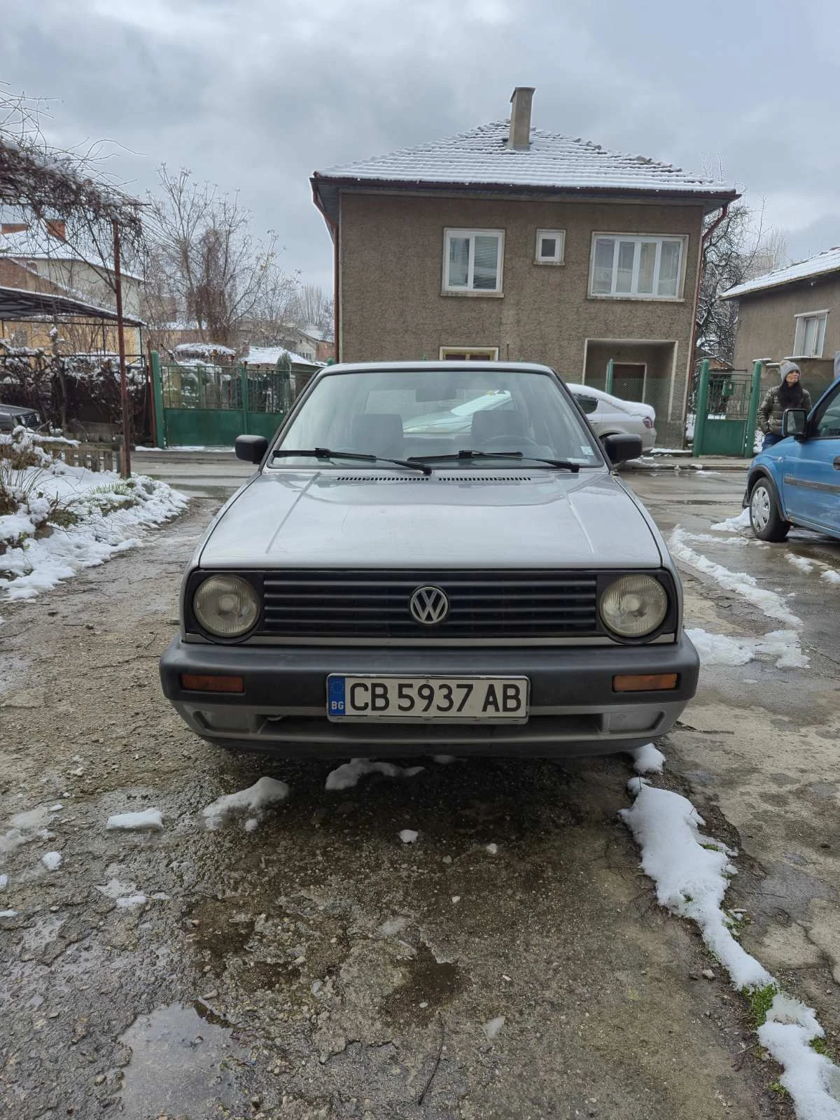 VW Golf, снимка 2 - Автомобили и джипове - 53750408